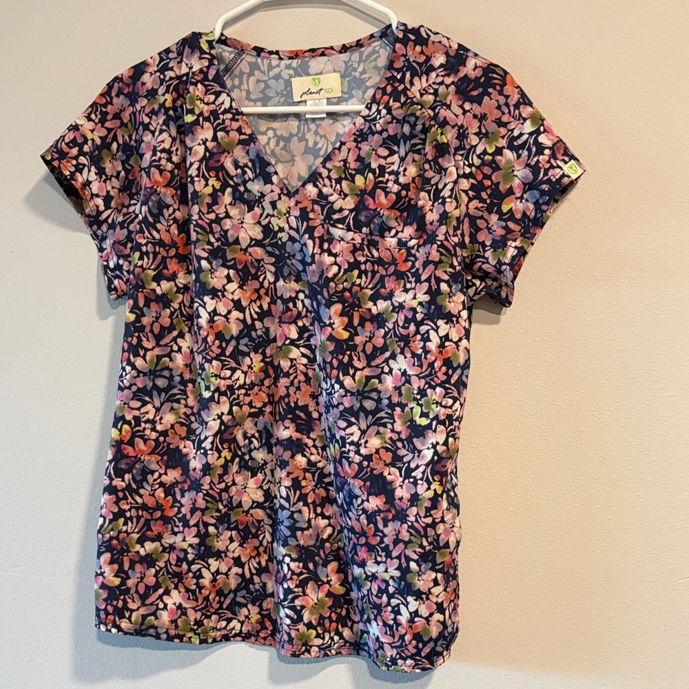 KOI Scrub Top